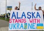 Protesty pred samitom Demonstranti v Anchorage podporili Ukrajinu