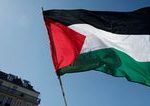 Francuzski starostovia vyvesia palestinske vlajky napriek nariadeniam vlady