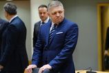 Premier Robert Fico neodletel na samit pre zdravotne problemy
