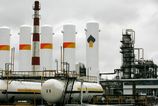 Rosneft po utoku dronov odstavil rafineriu v Riazani
