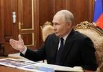 Putin v Moskve rokoval s prezidentom Spojenych arabskych emiratov o ukonceni vojny na Ukrajine