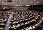 Brusel zintenzivnuje boj proti uplatkom Eurosky parlament schvalil jednotne tresty za korupciu napriec celou EU