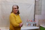 Z Lymanu usla pred dronmi a bombami V Charkove zacala odznova v byte bez okien reportaz