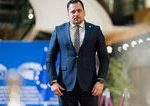 Ficovi ludia zneuzivaju eurofondy podla ceskeho poslanca nam ich mozu zastavit uz na jesen tyzden vo svetovych mediiach