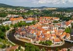 Juhocesky unikat bez letnych davov Zazite Cesky Krumlov plny umenia splavov a skrytych zakuti