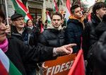 Viktor Orban priznava tazku porazku Fideszu no odmieta sa vzdat