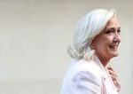 Hrozil jej koniec napokon ohlsila kandidaturu Akym sposobom chce Le Penova s novym planom ziskat Francuzsko