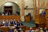 Madarsky parlament zrusil Urad na ochranu suverenity Magyar plni predvolebny slub a urad oznacuje za nastroj autokracie