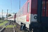 Na stanici Bratislava Nove Mesto doslo k vykolajeniu vozna