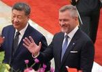 Peter Pellegrini rokoval v Pekingu so Si Tin pchingom Pozval ho na navstevu Slovenska