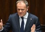 Rusk riaden strela naruila posk vzdun priestory Tusk tvrd e cieom nebolo Posko a upokojuje obyvateov