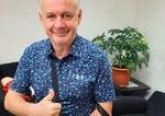 exprezident andrej kiska skoncil v nemocnici po pade z bicykla ma ruku v sadre