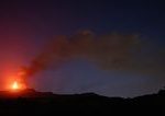 Erupcia Etny paralyzovala letisko v Catania Vsetky lety su zastavene najmenej do stredy rana