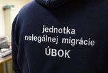 Muz mal na vychode Slovenska roky tyrat mladu zenu a nutit ju zobrat Policia ho obvinila z obchodovania s ludmi