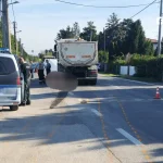 72-ročná chodkyňa zomrela po zrážke s nákladným autom pri vjazde na cestu