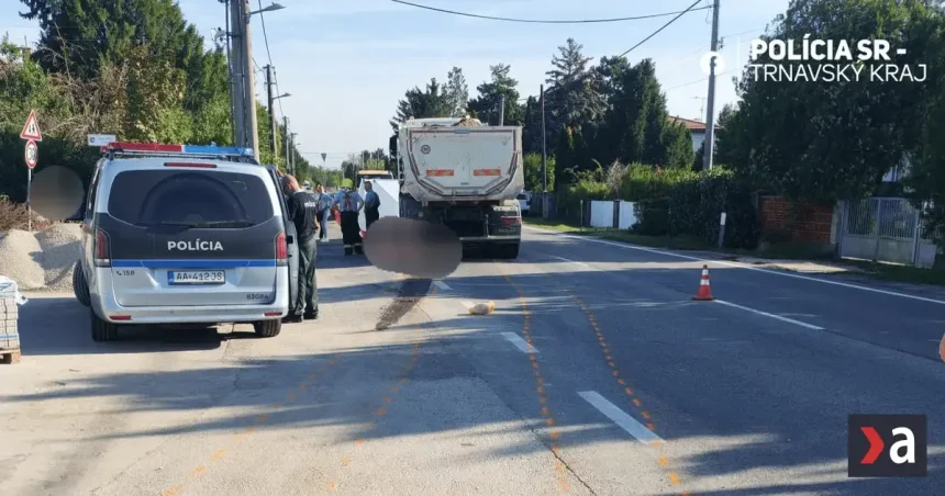 72-ročná chodkyňa zomrela po zrážke s nákladným autom pri vjazde na cestu