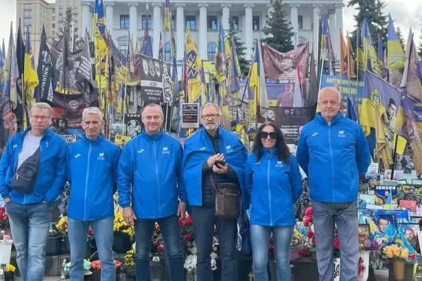 Beh mieru Kyjev - Košice: Bežci chcú za deväť dní zdolať 900 km cez Ukrajinu