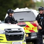 Británia vyšetruje možné iránske pozadie bombovej hrozby v Anglicku