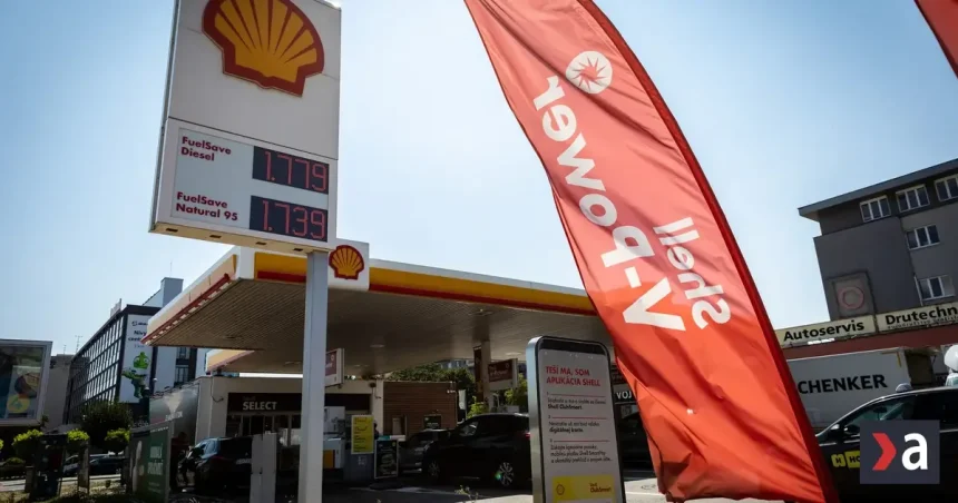 Česko zníži daň z nafty na minimum a zastropuje marže na pumpách