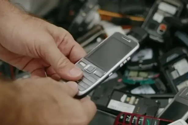 Čo po skončení životnosti mobilu zostane? Viac, než by sme predpokladali
