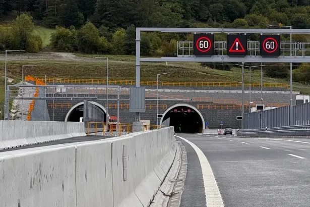 Do tunela Čebrať vpustia ľudí pred autami. Otvorenie D1 pri Ružomberku sa blíži