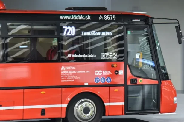 Drahšie palivá dvíhajú výdavky miest na autobusy