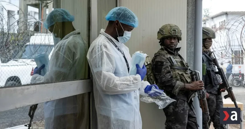 Ebola v Kongu naďalej zabíja. Epidémia si vyžiadala už viac ako 3 500 obetí.