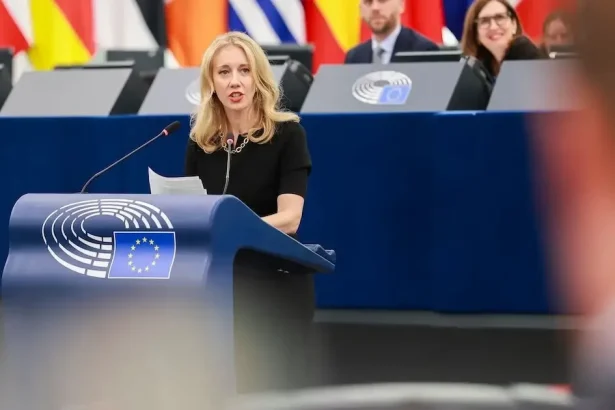 Europska obrana silnie, slovenska vladа zaostava. Zbrojovky trpia kvoli politickym bojom