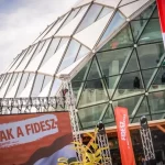 Fidesz žiada obnovenie cenového stropu na palivá, kompenzáciu považuje za smiešnu