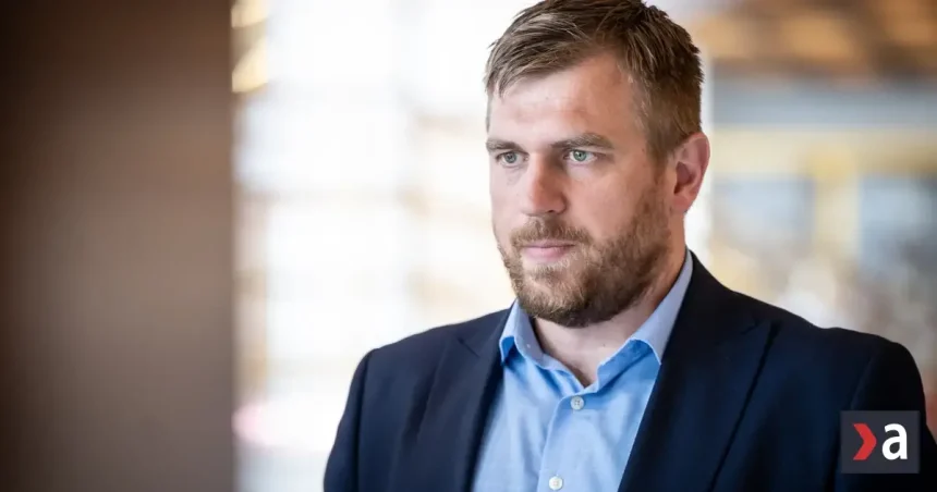 Filip Kuffa podáva trestné oznámenie a kritizuje Tarabove výroky o svojej osobe