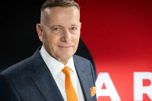 Kollár: Sľub PS o bytoch je nerealistický, no zatlieskam, ak sa im niečo podarí