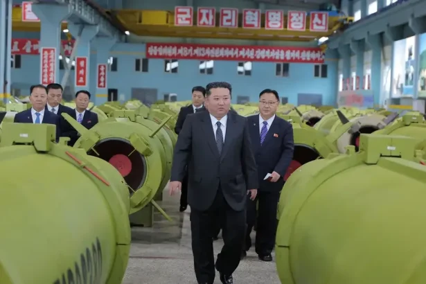 Kórea testovala nový zbraňový systém, Kim hovorí o kroku v modernizácii armády