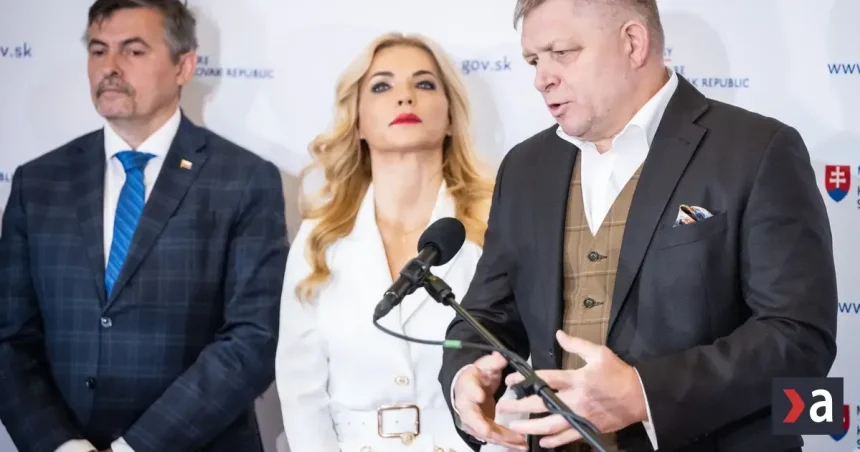 Kým budú pri moci Robert Fico a Andrej Danko, žiadny odchod z vlády nič nezmení