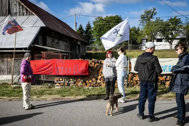 Látky sa chystajú brániť priehrade Tomáša Tarabu pred nočnými prekvapeniami