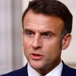 Macron varuje pred ruskou hybridnou hrozbou. Francúzsko sa chystá chrániť pred dronmi