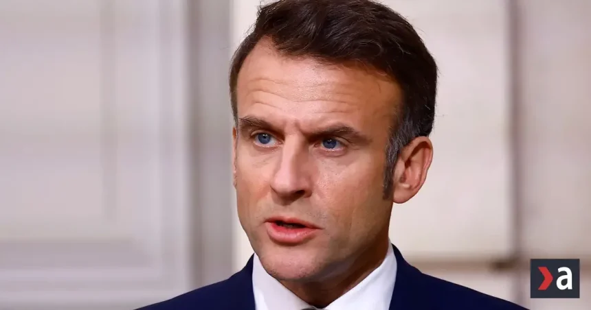 Macron varuje pred ruskou hybridnou hrozbou. Francúzsko sa chystá chrániť pred dronmi