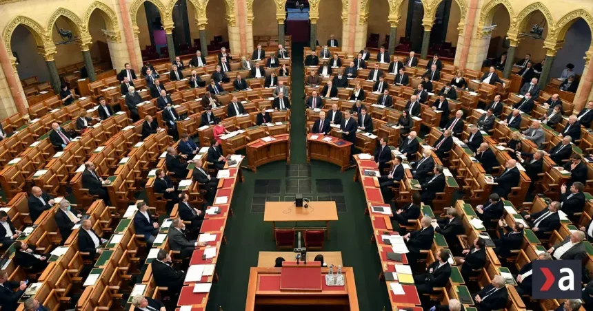 Maďarský parlament neschválil prezidentovho kandidáta na generálneho prokurátora
