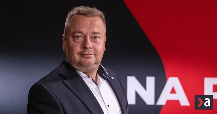 Migráciu potrebujeme, inak bude ekonomika v mínuse a podniky odídu, tvrdí Hošták