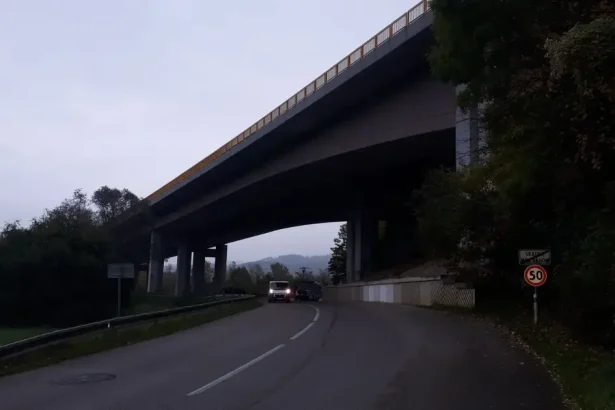 Na D1 pri Považskej Bystrici obmedzia nočnú premávku, dôvodom je kontrola mostov