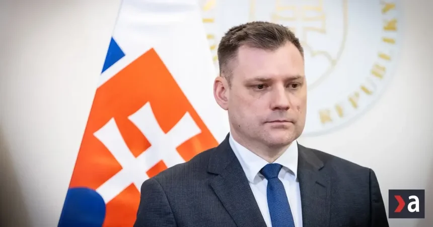 Opozičné PS chce okamžité odvolanie Tarabu a preverí silu koaličných poslancov