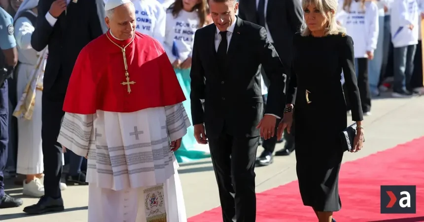 Pápež Lev XIV. pricestoval do Francúzska, bude rokovať o AI, mladých aj budúcnosti Európy