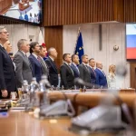 Parlament rokuje, Vallo, Droba a opoziční lídri chystajú spoločné vyhlásenie