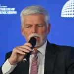 Pavel odpovedal Ficovi: Mier sa nedosahuje slovami, ale pripravenosťou brániť sa