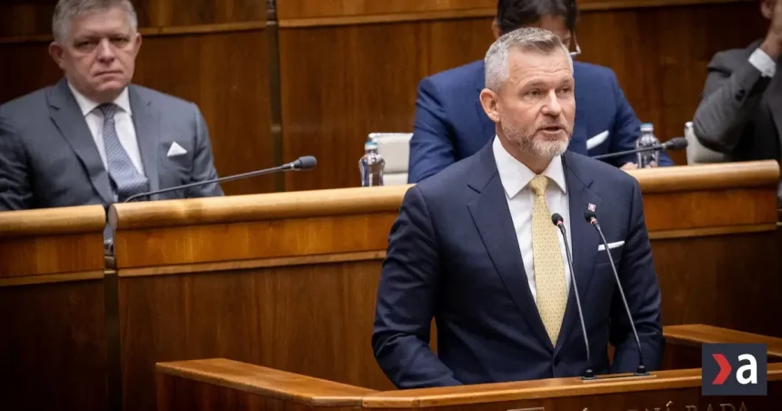 Pellegriniho prejav: 7 minút kritiky opozície a chvály Hlasu