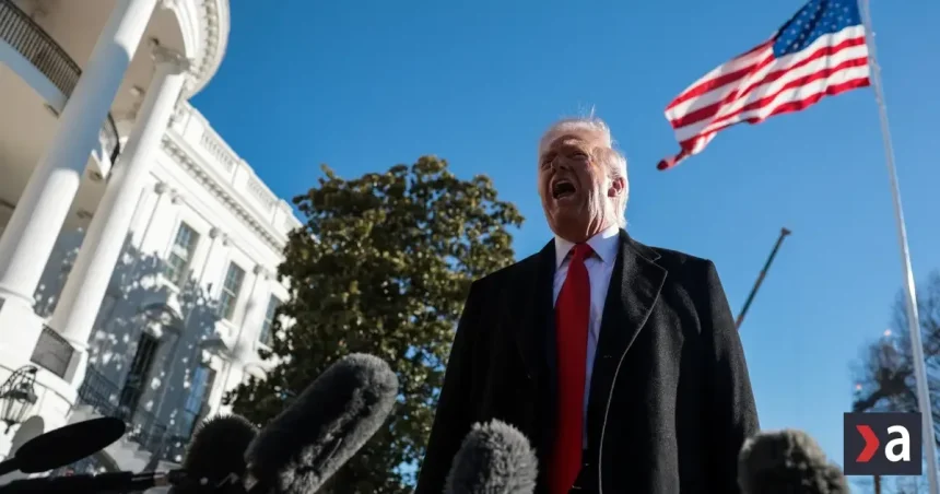 Po chaose obrat: Biely dom vpustil novinárov CNN, MS NOW a Politico