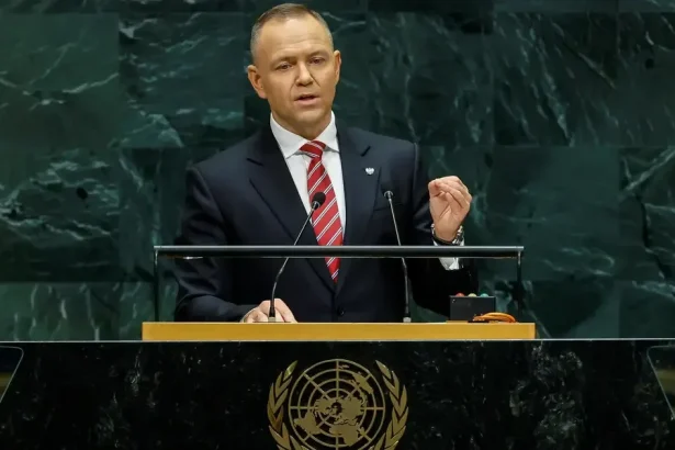 Poľský prezident varoval v OSN pred Ruskom a hovoril o sabotáži aj migračnej kríze