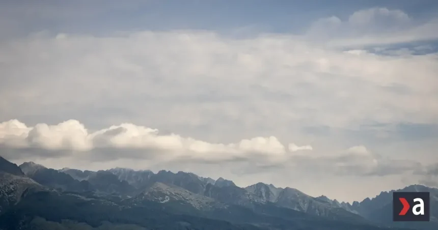 Prudké ochladenie, silný vietor a sneh už od 1 500 metrov