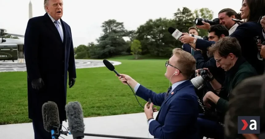 Prvá vážna prehra pre Trumpa. Sudca zrušil zákaz pre novinárov, ozvala sa aj Fox News
