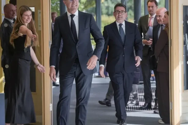 Rutte obvinil Rusko z hybridných útokov a snahy oslabiť podporu Ukrajiny