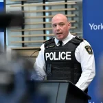 Streľba pri synagóge v Kanade: Dvaja zranení vrátane policajta